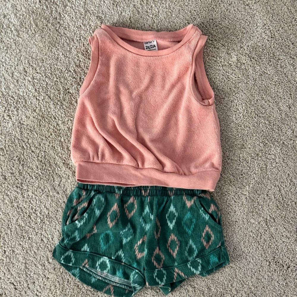 2T Carters Outfit Set - Toddler Girl